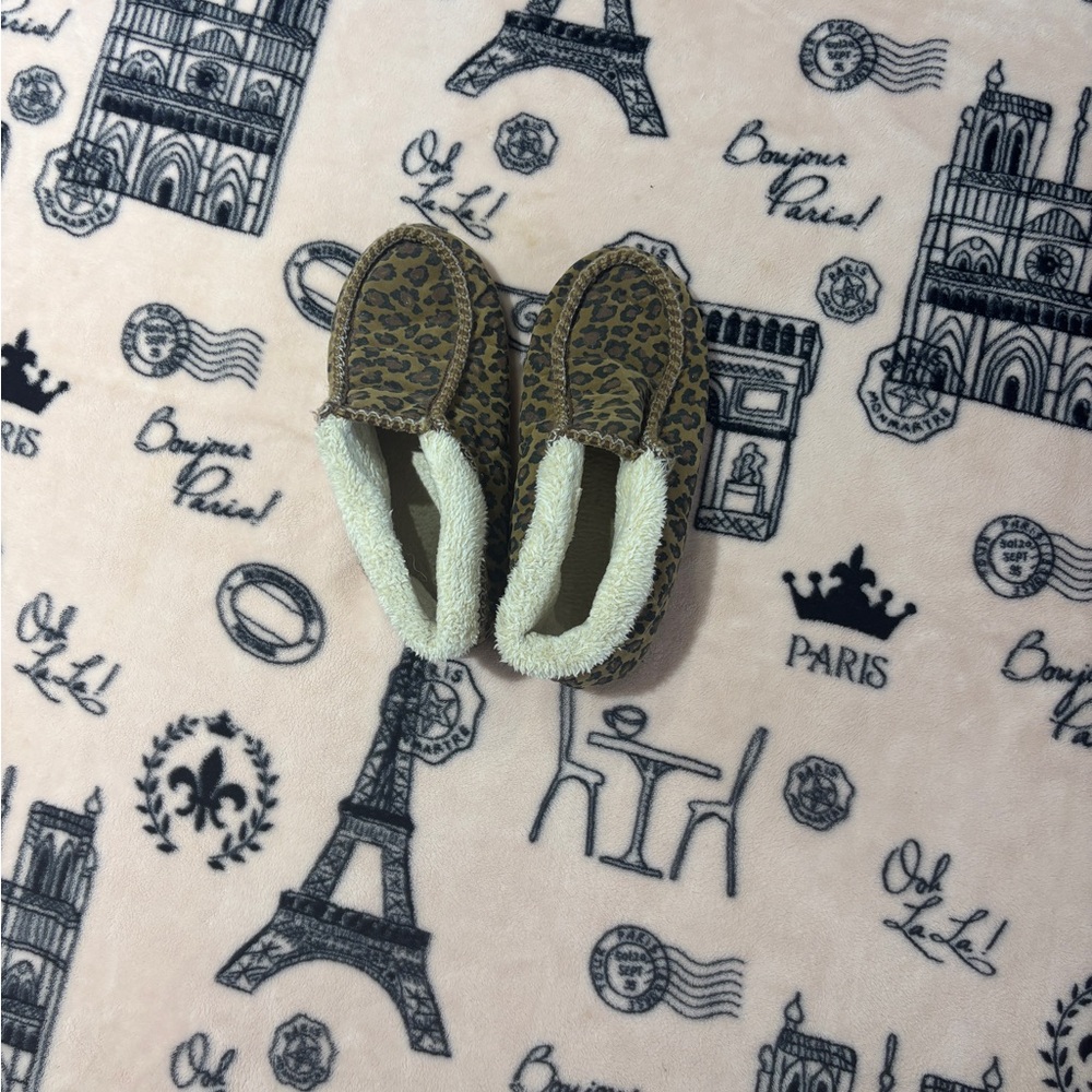 Blazin Roxx Leopard Print Slippers